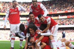 利物浦足球俱乐部五连胜绝杀战术，阵容深度挑战新高度